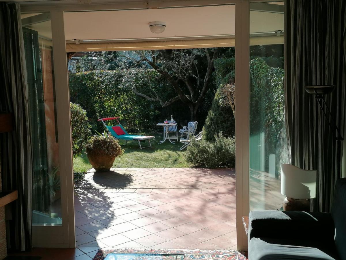 Appartamento In Villa Sul Garda Castion Veronese Exterior photo